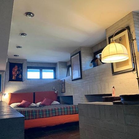 La Casa Dei Nonni Di Leini' Villa Exteriör bild